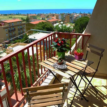 Apartment Lo Scoglio Della Sirena